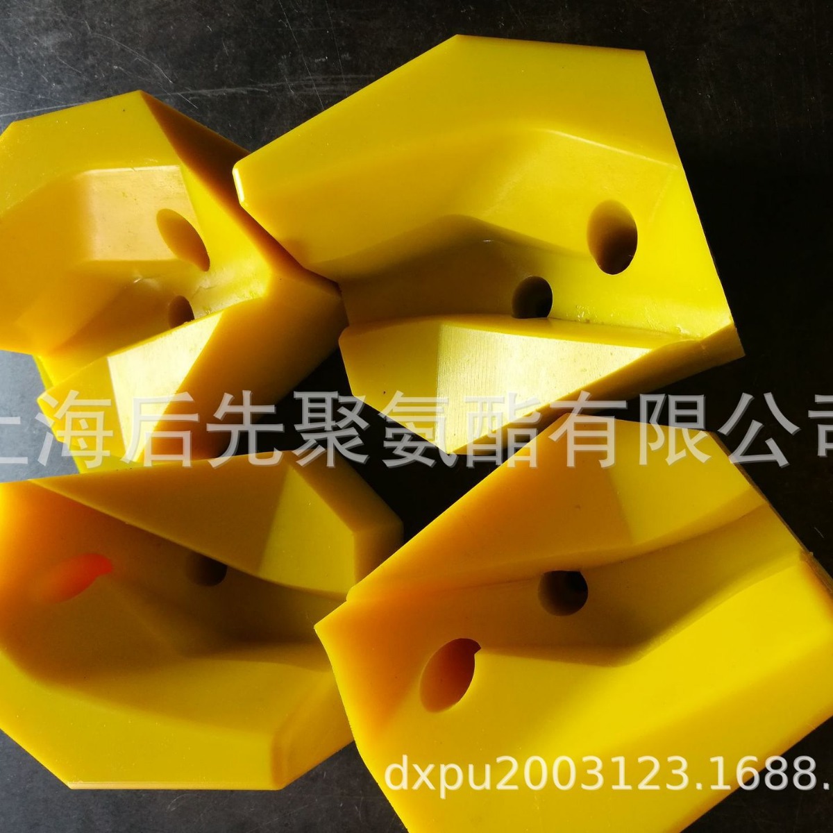 门吊具夹块 聚氨酯牛筋块 聚氨酯型块聚氨酯块聚氨酯垫块