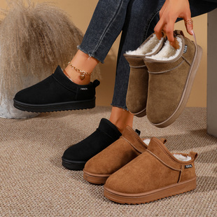 �羳��a���ѩ��ѥŮ�����¿���Ь���e�Ӻ�һ�_�����Qѩ��ѥ���l