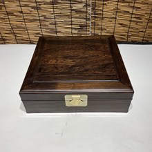 紫光檀（东非黑黄檀）独板九宫格收纳盒35/35/11厘米，长宽高