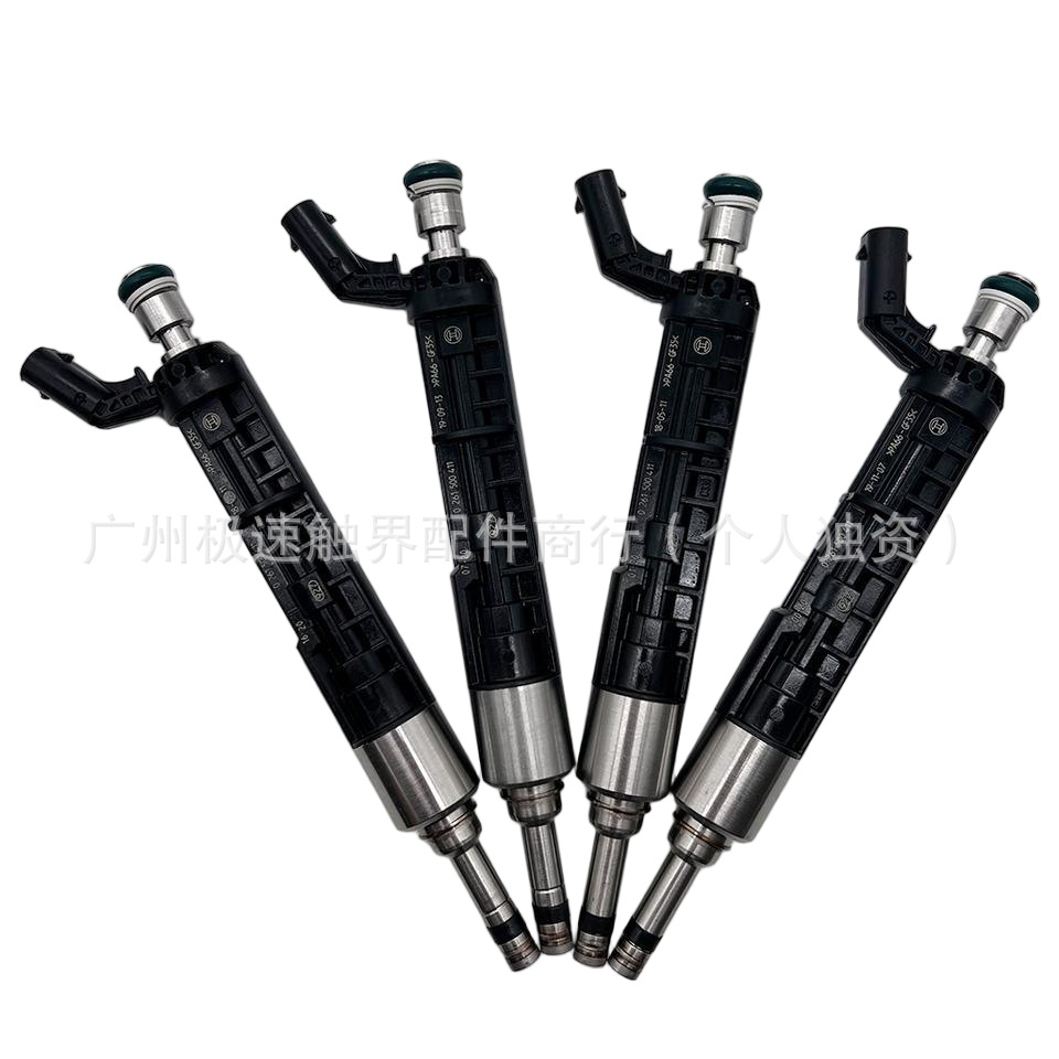 Car Fuel Injector 0261500411 for Jeep Wrangler Liberty Light Dodge 2.0