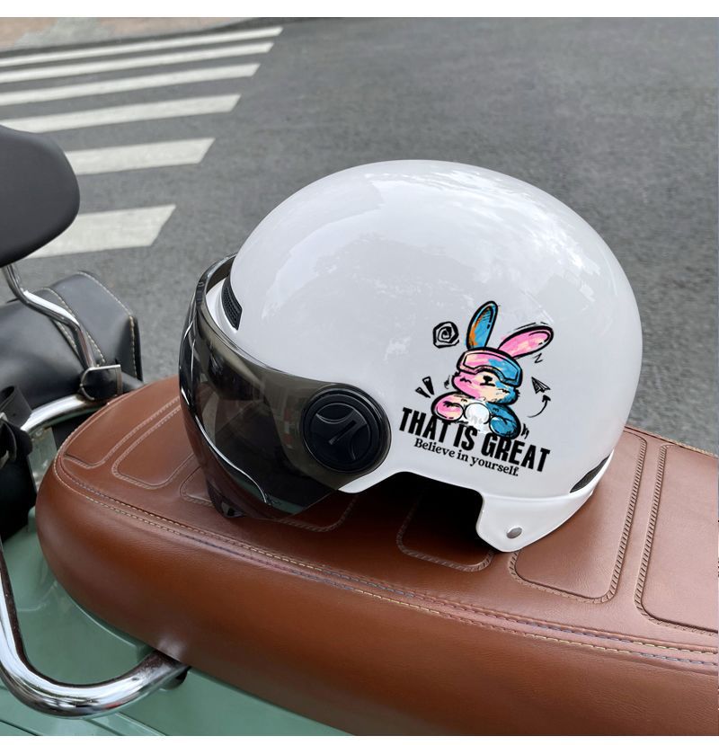 New National Standard 3C Certified Helmet Electric Motorcycle Half Helmet