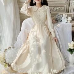 落跑公主/2025秋甜美超仙蕾丝拼接娃娃领高腰大摆少女蕾丝连衣裙