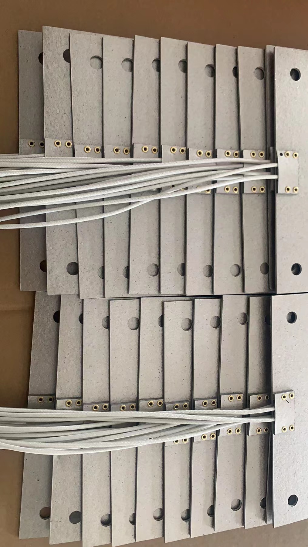 无烟蚀刻云母电热板专业生产各种规格云母发热体发热