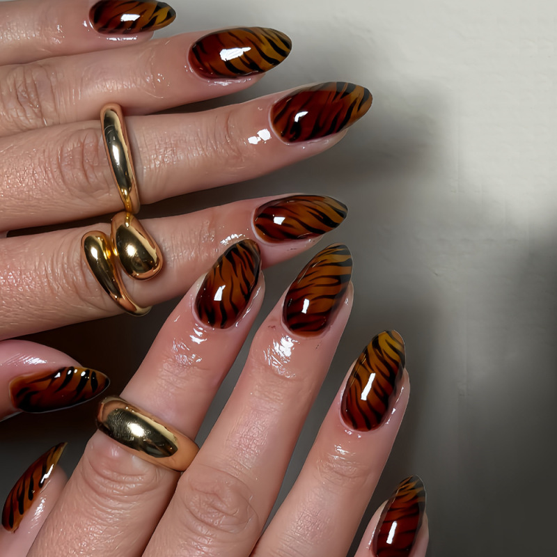Cross-Border Maillard Color Brown Leopard Print Striped Design Wearable Nails Glossy Glossy Fake Nails Cool Autumn and Winter Cross-Border Maillard Color Brown Leopard Print Striped Design Wearable Nails Glossy Glossy Fake Nails Cool Autumn and Winter