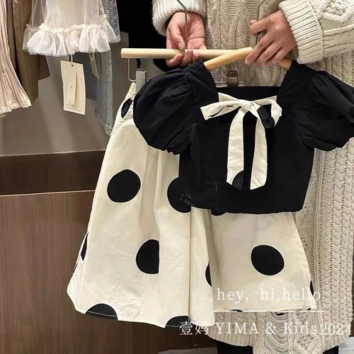 Fashionable Set for Girls - Summer 2025, Bohemian Audrey Hepburn Style, Bubble Sleeve Top and Polka Dot Skirt Pants Two-Piece Set