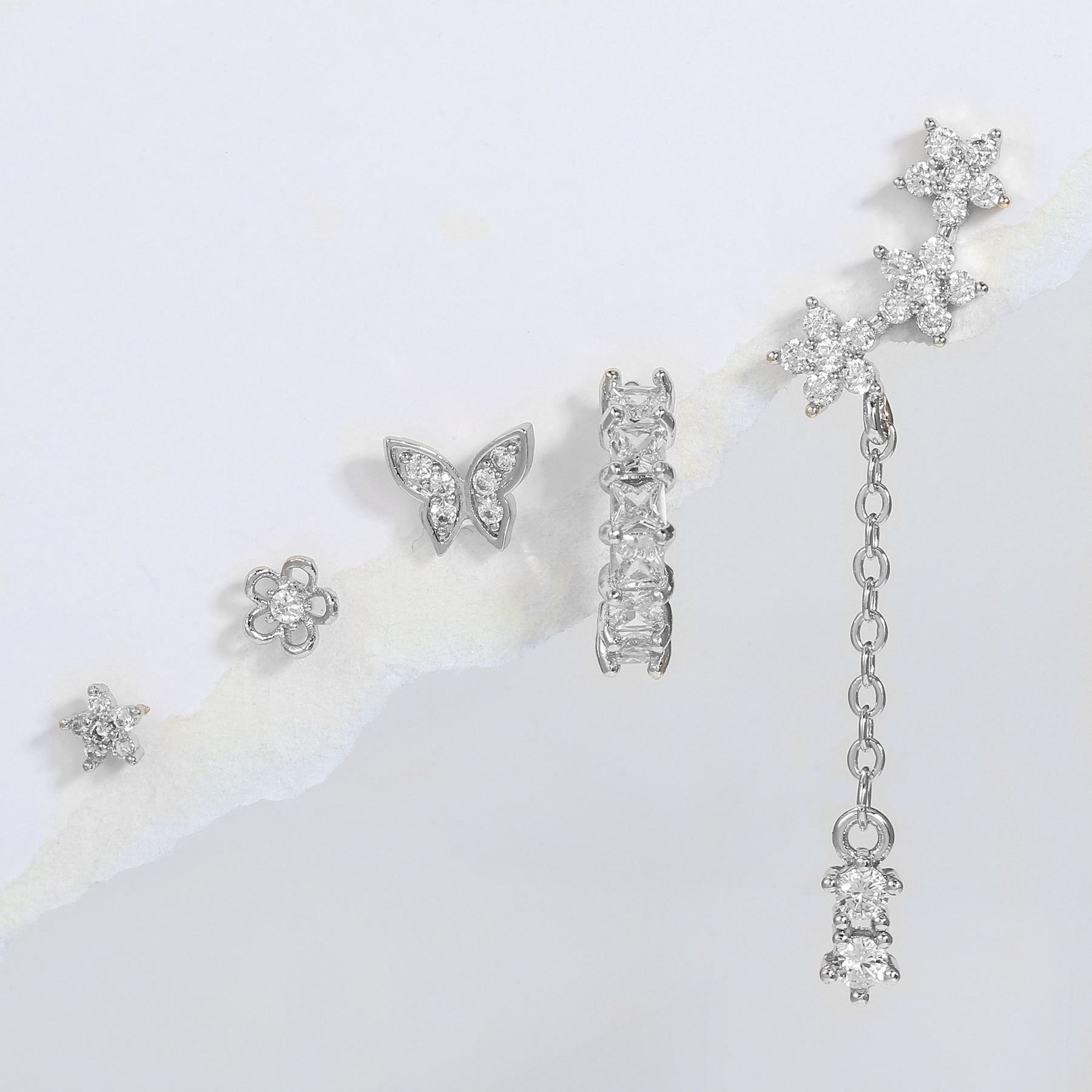 Butterfly Pattern Fashion Butterfly Copper Zircon Ear Studs In Bulk