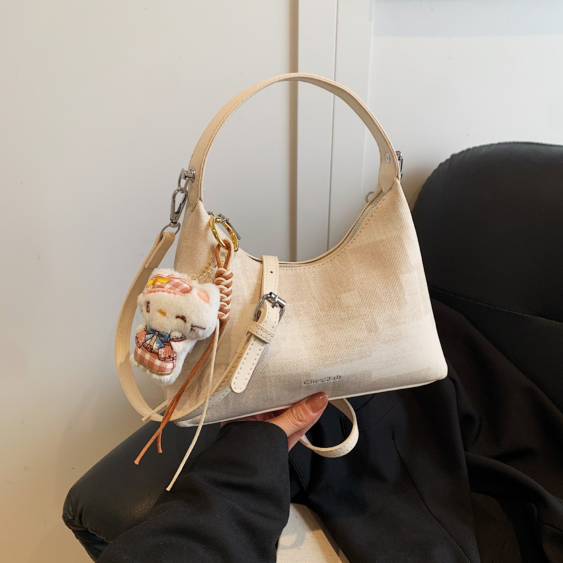 Korean-style Ins Pleated Cloud Small Bag For Women, 2026 Spring New Trendy Fashion Chain Shoulder Crossbody Handbag_voghion.com