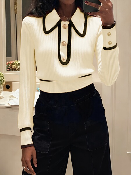 demi-season design red knitted sweater