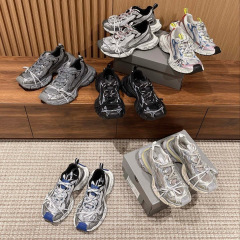 パリの3xlスポーツのお父さんの靴の女性の厚い底は高くなって、靴のシャンパンの金の復古は古い女性の靴の男女をします。
