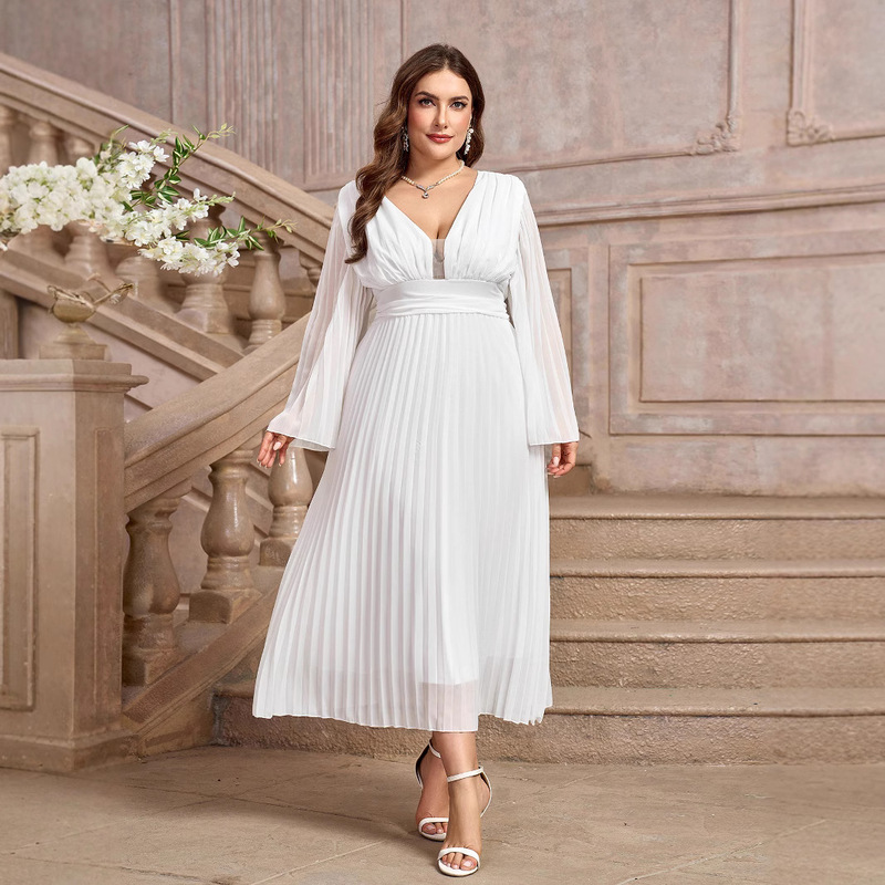 Plus-Size Dress, New Foreign Trade Women's Clothing, Amazon Sexy Pleated V-Neck Long-Sleeve Chiffon Dress