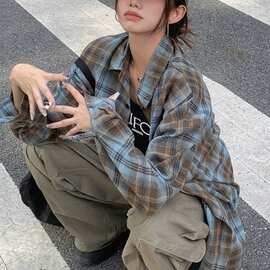 硫酸铜美拉蓝穿搭格子衬衫外套女秋季宽松慵懒松弛感上衣衬衣
