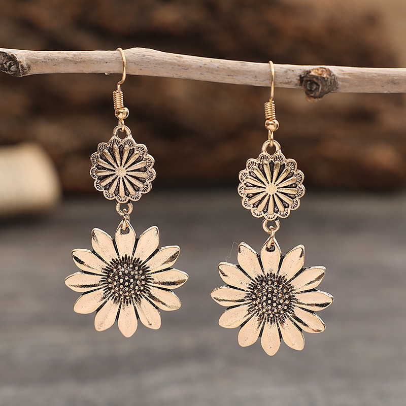 Retro Sunflower Flower Alloy Plating Women's Drop Earrings display picture 1