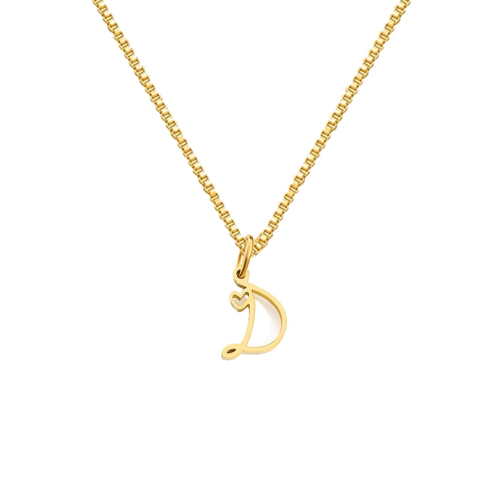 Collier en acier titane style INS 26 avec pendentif cœur et lettre, design intemporel, pour femme. Bijou inaltérable._voghion.com