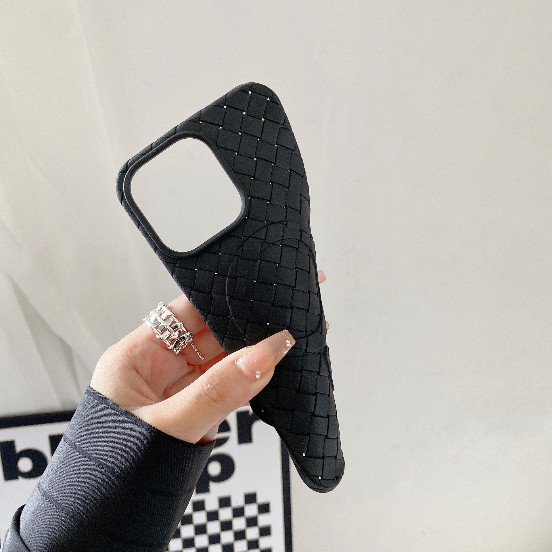 Disipación de calor tejido succión magnética aplicable iPhone14ProMax caja del teléfono móvil de Apple 13 ligero suave caso 12 funda protectora