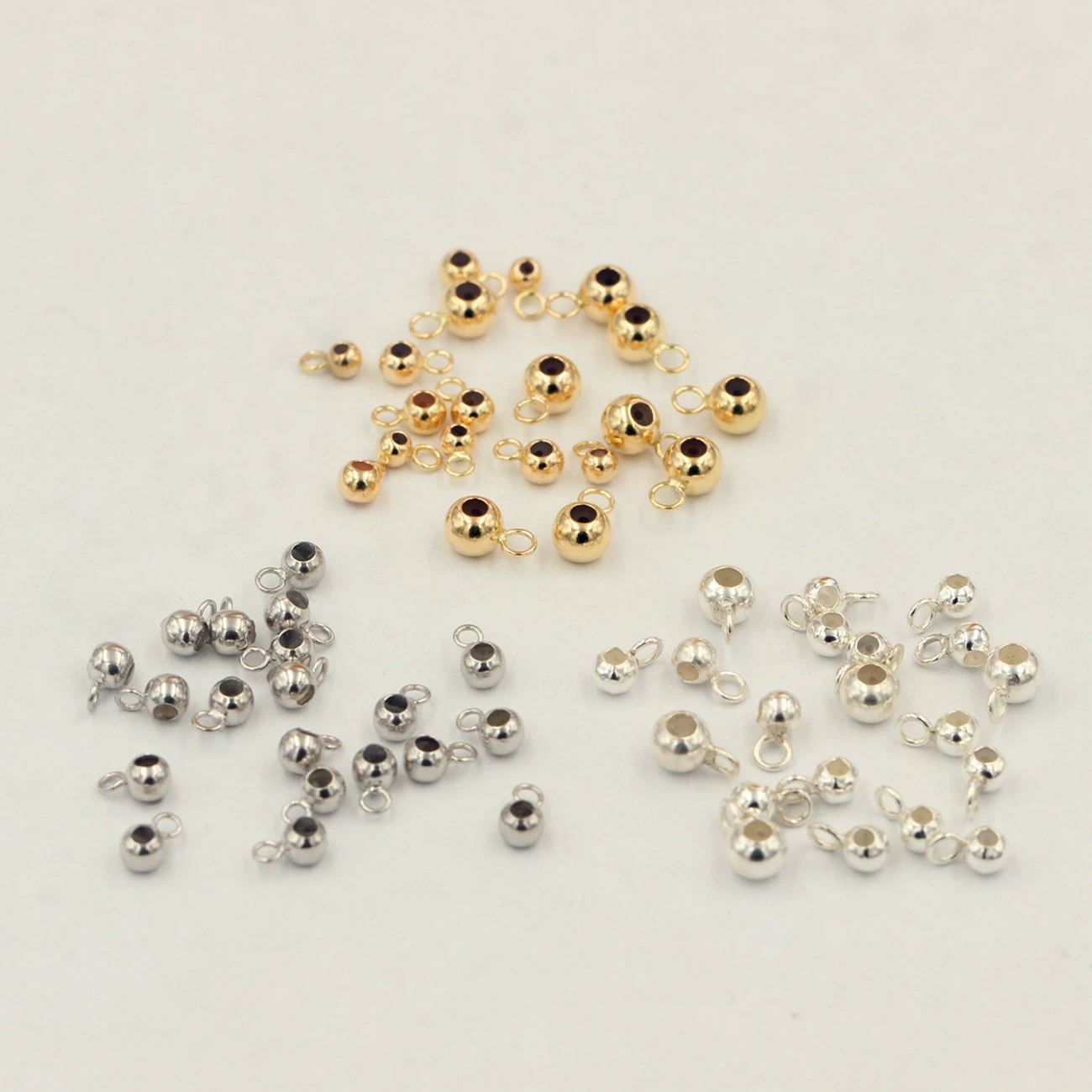 Golden silicone accessories, round beads, USA, 14 carat, geolocation function