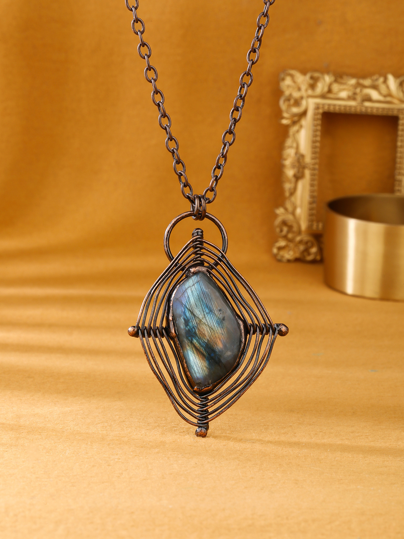 Copper Chain Material cable chain Chain Type Ethnic Style Geometric Labradorite Copper Labradorite Cable Chain Pendant Necklace In Bulk