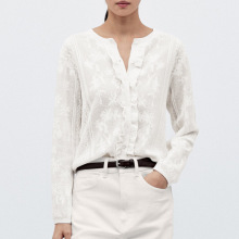 2025秋季新款MD女装法式浪漫白色精致亚麻蕾丝圆领短袖针织开襟衫
