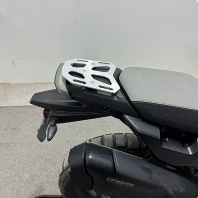 weight-reducing accessories, Motorcycle frame