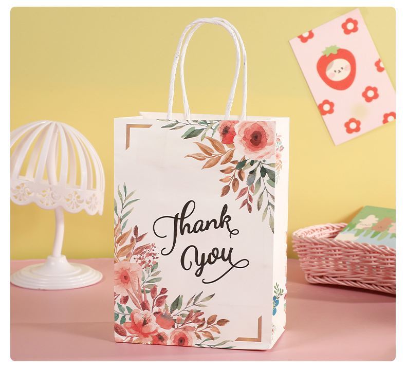 Fashion Letter Paper Party Gift Bags 1 Piece display picture 1