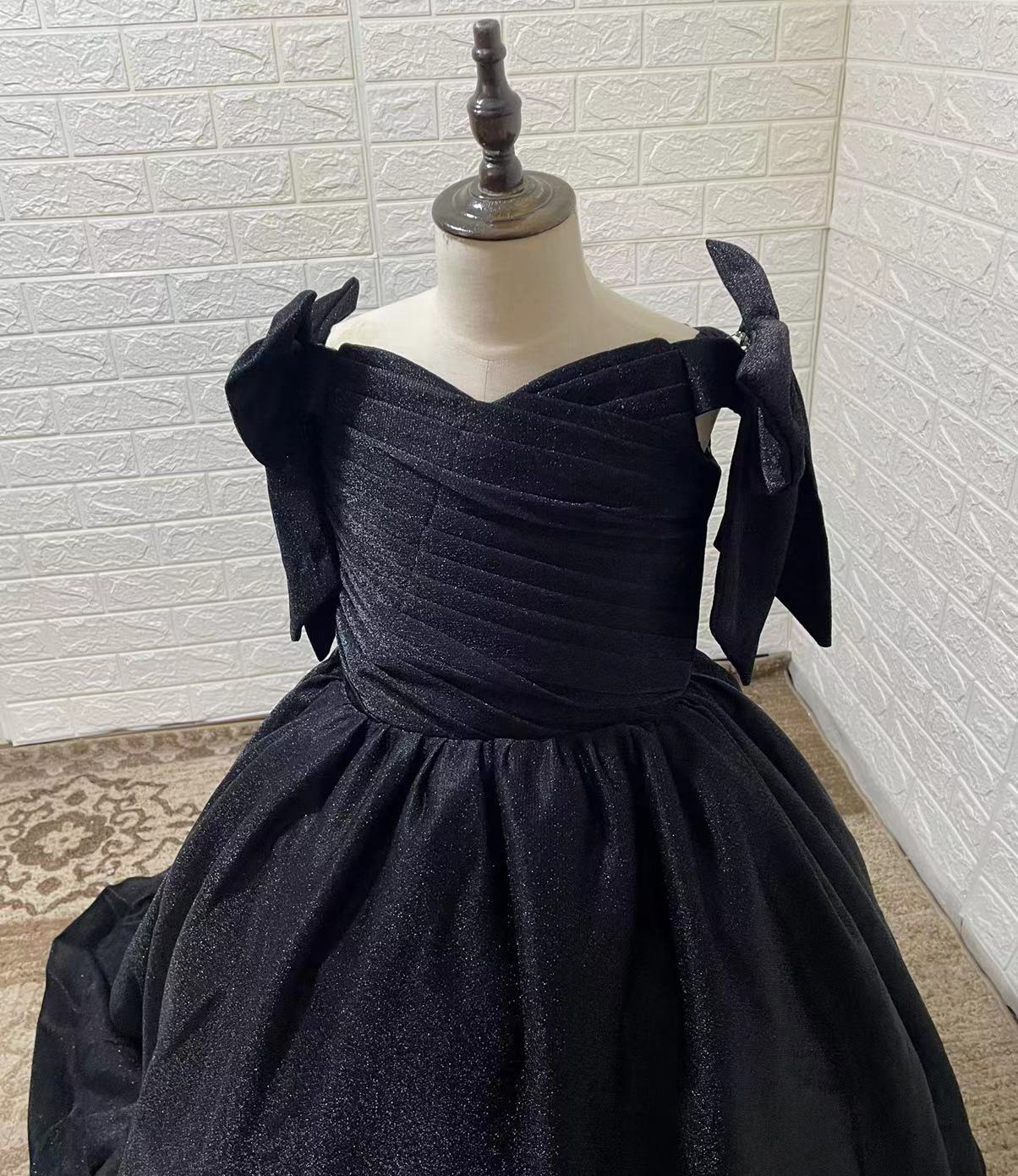 Abito elegante dorato per bambina vestito da cerimonia_voghion.com