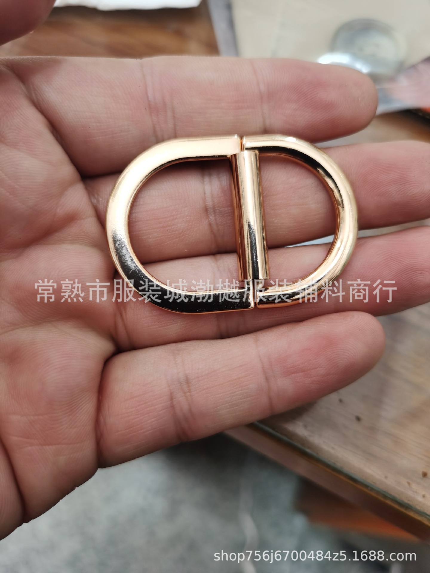 0d3e72056030fdbef448b560ff093c