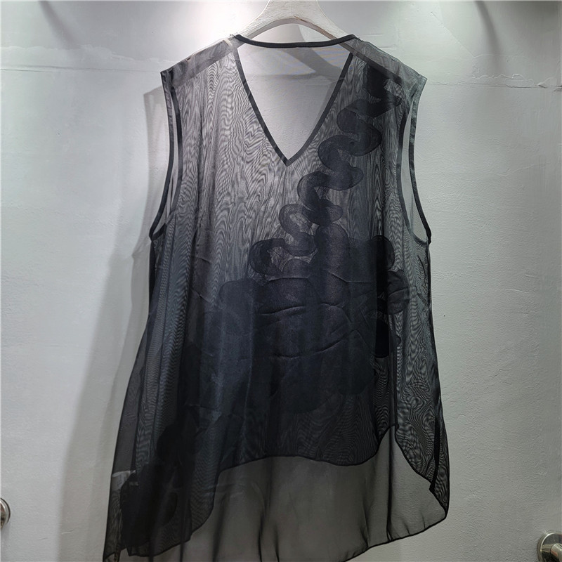 2026 primavera y verano nuevo estilo francés flores de cuello en V de malla transparente sin mangas chaleco de clip de caballo