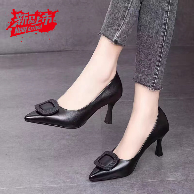 2026 Spring and Autumn New Style Genuine Leather Thin Heel Single Shoes for Women, All-Season Pointed Toe Mid-Heel Commuter Shoes, Professional High Heels 2026 Spring and Autumn New Style Genuine Leather Thin Heel Single Shoes for Women, All-Season Pointed Toe Mid-Heel Commuter Shoes, Professional High Heels