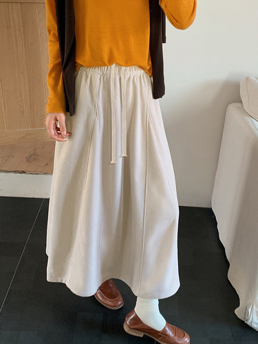 Coffee color corduroy pumpkin dress for women's autumn new style small Melade high-waist large swing long skirt