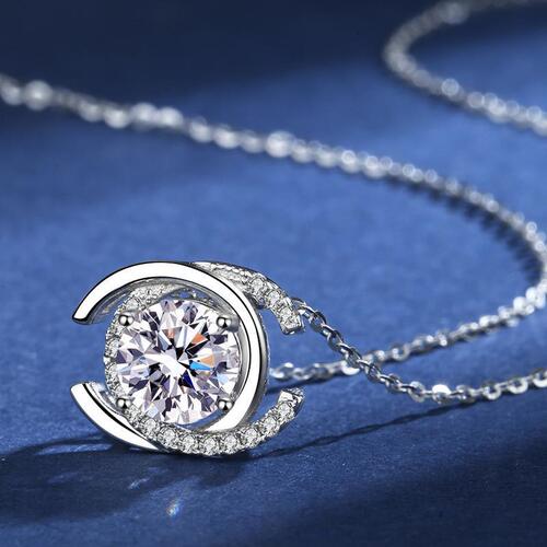 Live supply simulated high carbon diamond pendant double C necklace women's clavicle chain simple and fashionable Korean version Valentine's Day gift
