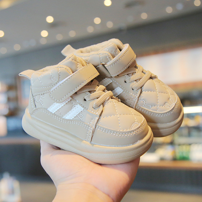 Winter children's sports with plush thick board warm bread men's and women's shoes, waterproof shoes_voghion.com