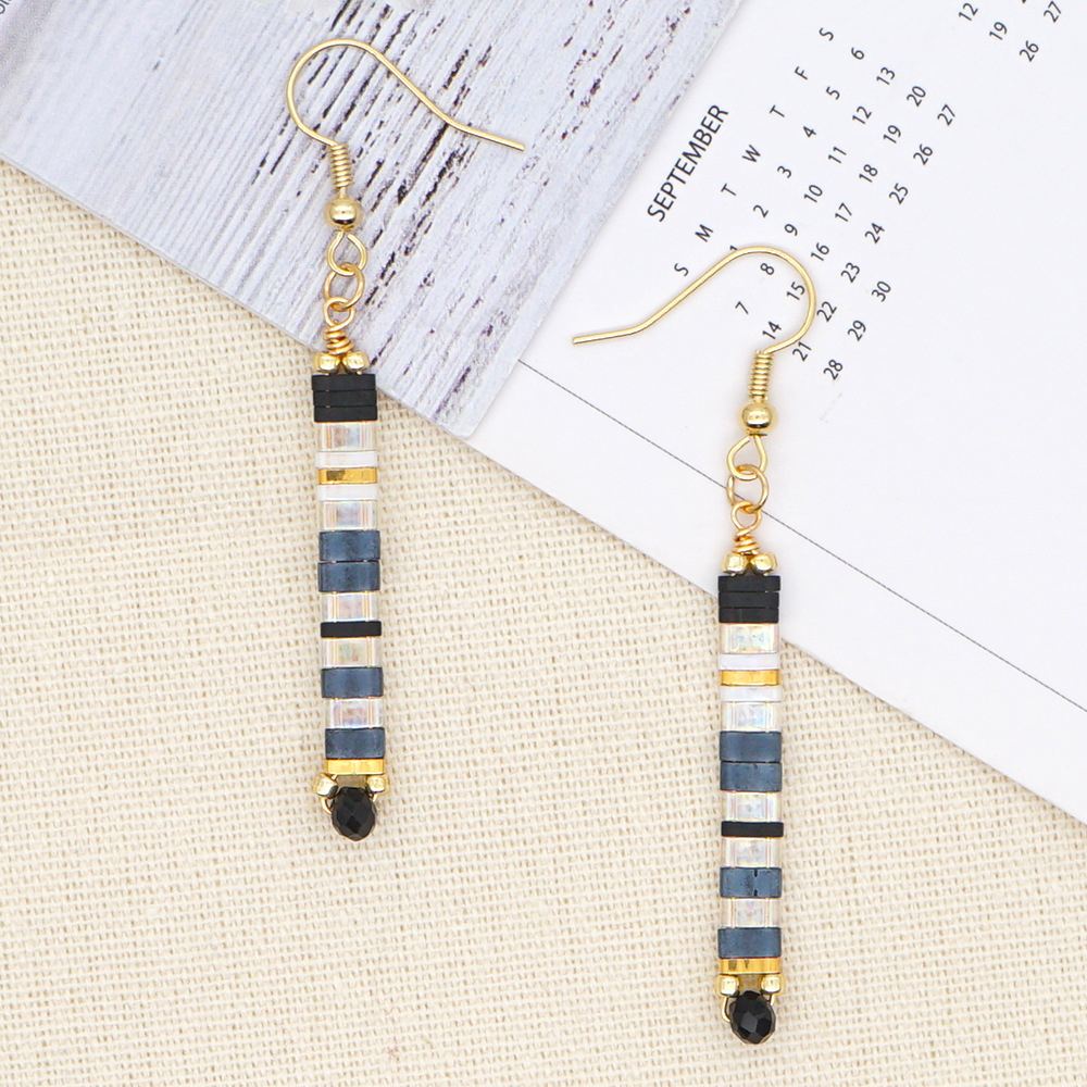 Flower Beaded No Inlaid Earrings display picture 10