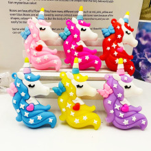 汽车钥匙扣小挂件可爱彩虹独角兽公仔情侣挂饰毕业礼物小礼品批发