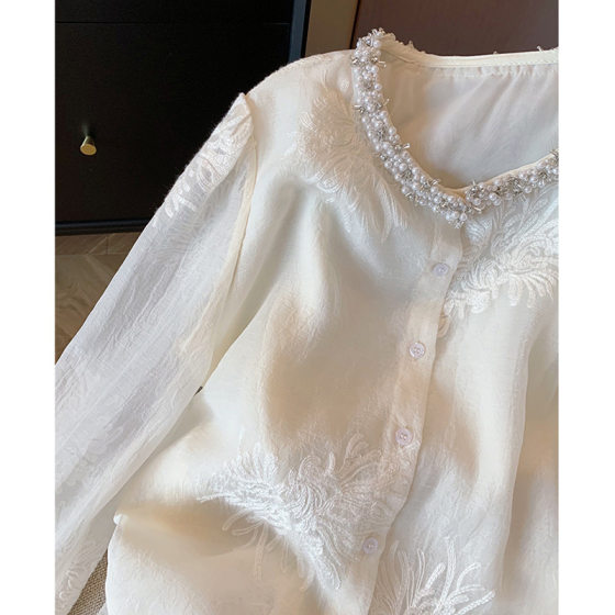 White Heavy Industry Beaded Embroidered Guofeng Shirt Women's Spring and Summer 2025 New Elegant Thin Sunscreen New Chinese Style Top