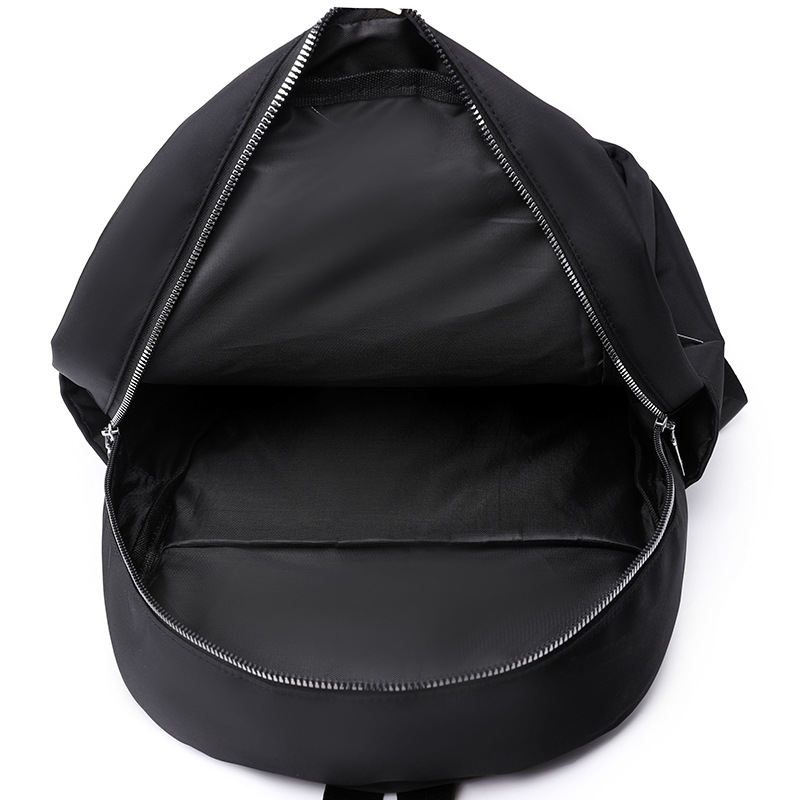 Venta directa de fábrica 2023 nueva mochila de nailon casual para mujer mochila de computadora de viaje de gran capacidad mochila escolar para estudiantes