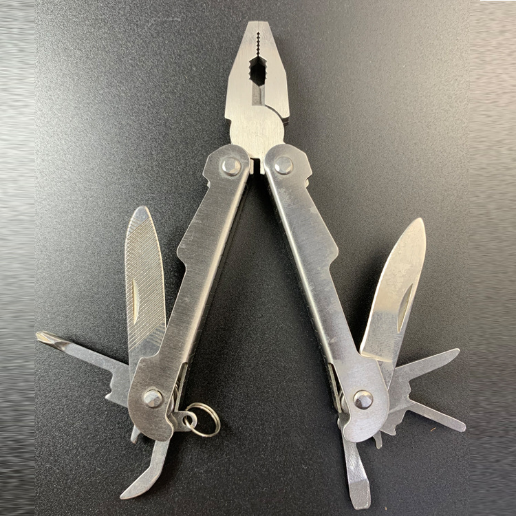 多功能钳子小巧随身携带户外折叠礼品刀钳小凤尾带量尺