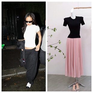 8281 ������Jennieͬ���ɫᘿ���T��A�I�ݼy�ӗl�����@�ݶ���Ů