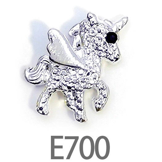 E700
