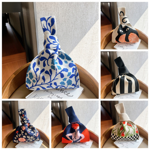 New knitted handbag for women, spring, autumn and summer, Korean version, Japanese style, versatile large capacity bucket bag, tote handbag