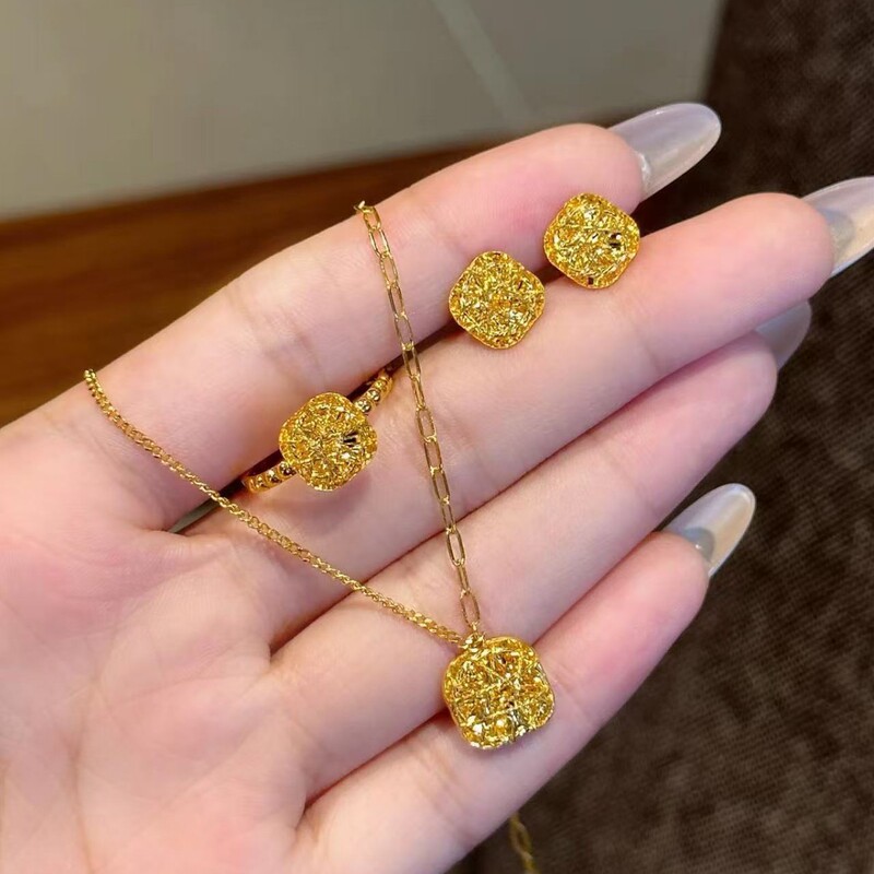 Zhou Family Same-style Flash Sugar Earrings Necklace suit Gold Salad Small Square Ring Pendant Jewelry suit