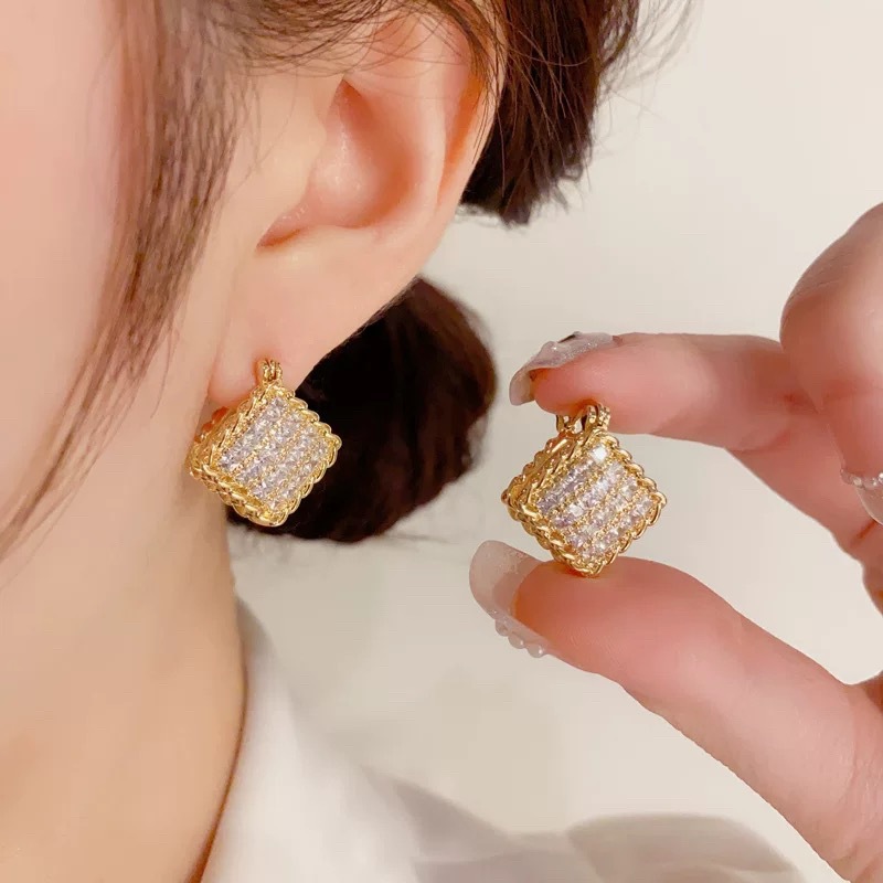 Elegant fashionable geometric square nail sequins with zircon