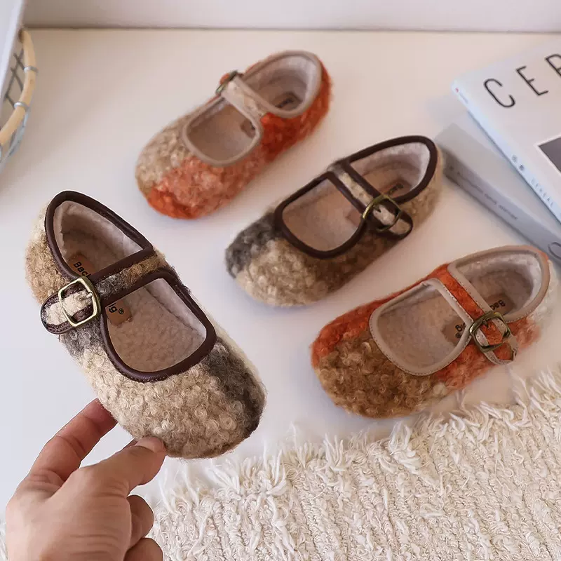 2025秋冬季韩版加绒女宝宝公主鞋外穿法式毛毛鞋女童复古保暖棉鞋