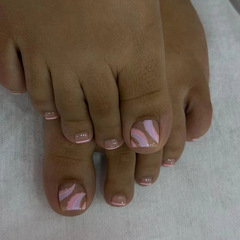 Sweet Girl French Pink Glitter Sole Nail Polish Simple Ripple Instagram Style Cute Feet Nail Art Nails