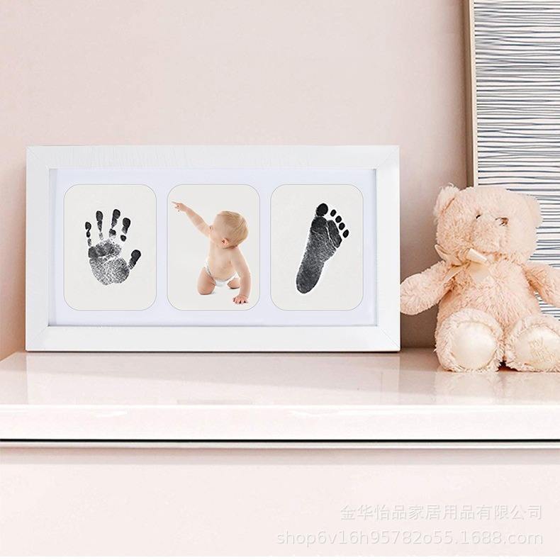 Wooden Photo Frame DIY Newborn Handprint and Footprint Framing Frame for Wall Hanging and Desktop Decoration Manufacturer Wholesale