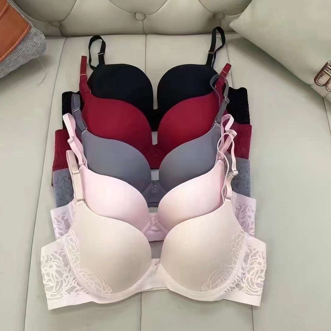Comercio exterior nuevo exterior europeo y americano ropa interior de las mujeres individuales cómodo con anillo de acero más tamaño sujetador fábrica al por mayor