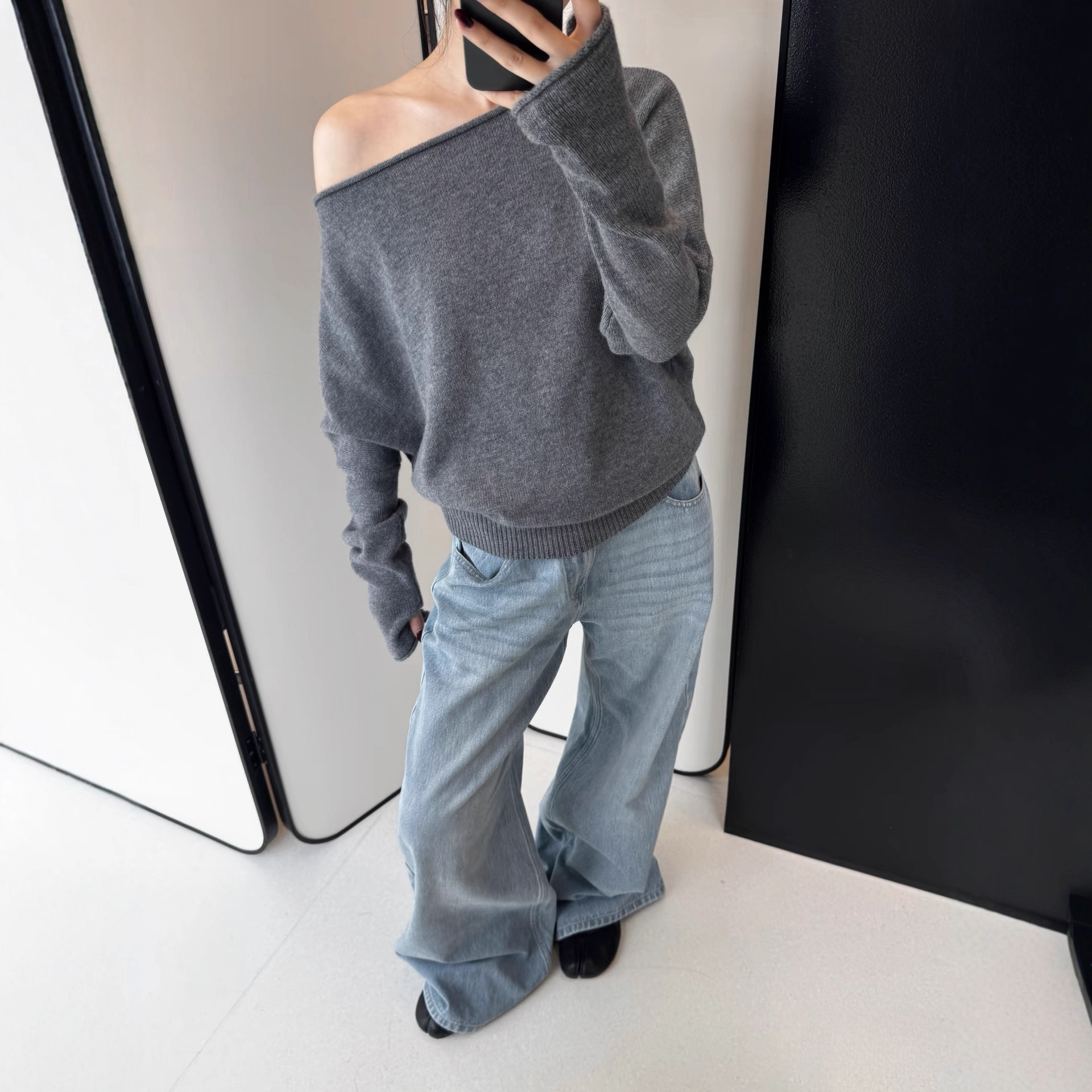 New Retro Slanted Shoulder Lazy Style Soft Waxy Pullover Knitwear for Women Easy Slanted Shoulder Pure Wool Knitwear 5600
