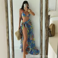 bikini2025 Европейский и американский бикини с рюшами, новый купальник с принтом, сексуальный трехкомпонентный купальник для пляжного отдыха