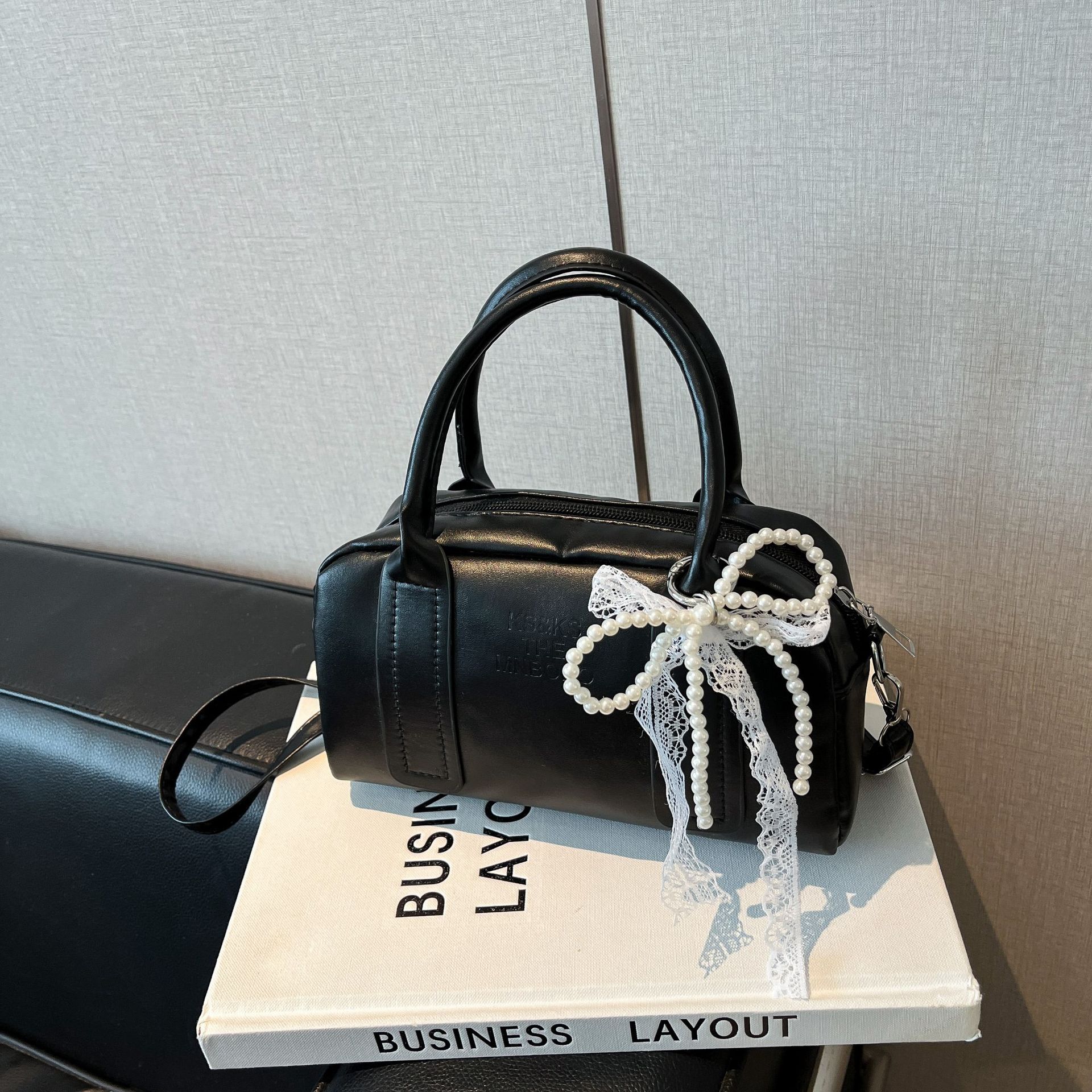 Retro Women's Shoulder Bag Versatile Boston Crossbody Handbag_voghion.com