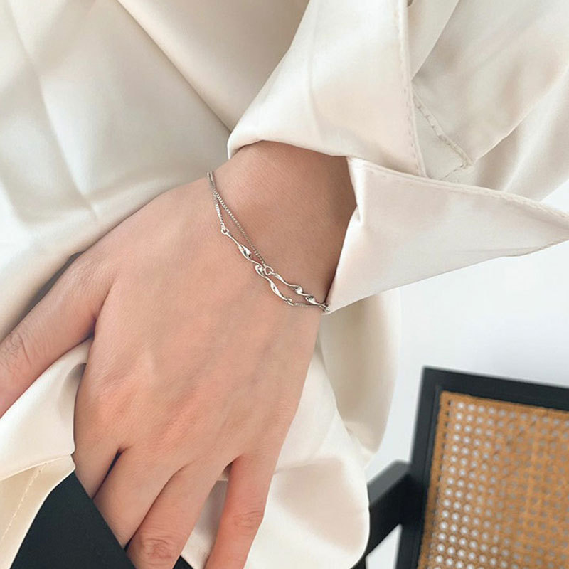 Universal bracelet, design accessory, 925 sample silver, simple and elegant design