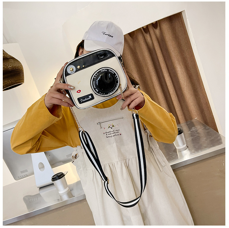 554g Weight Polyester Lining Material Zipper Closure Type Single Shoulder Strap Strap Type Camera Bag Bags Type Casual, Daily Occasion Polyester Material Geometric Pattern All Seasons Season Unisex Gender Cute Style Square Shape Pink, Red, Black Color Medium Size Unisex Medium Geometric Square Zipper Camera Bag 7