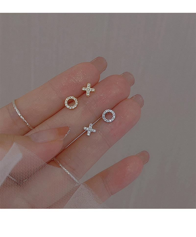 Simple Style Letter Copper Plating Zircon Ear Studs 1 Pair